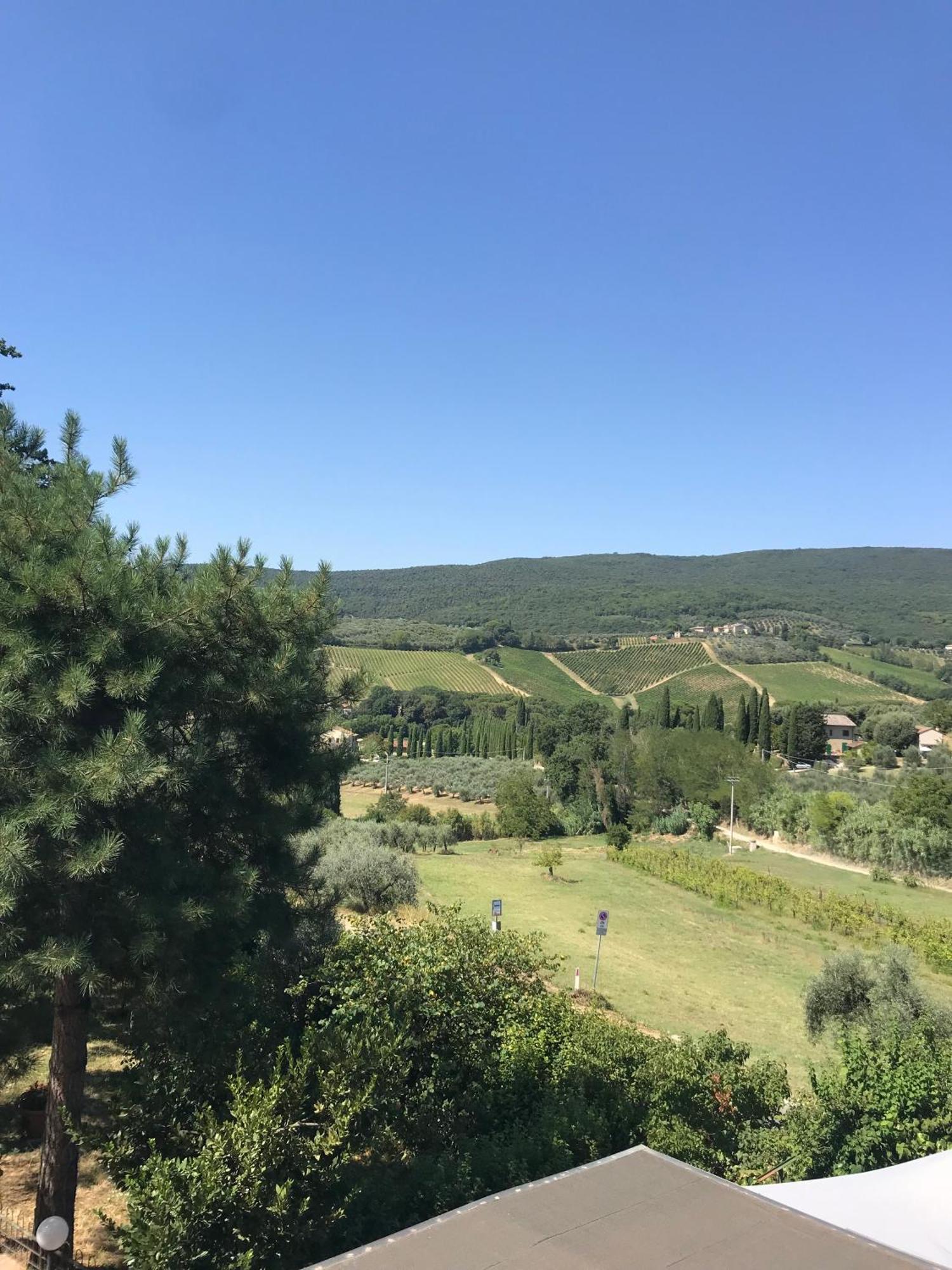 La Casa Degli Dei Leilighet San Gimignano Eksteriør bilde